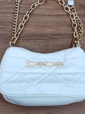 Bebe Quilted White Shoulder Bag  Gold Chain & Crosby Strap Buckle 9 x 5" + Scarf